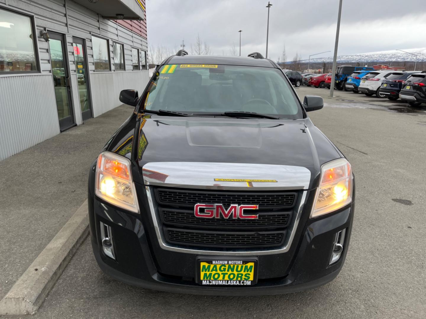 2011 Black /charcoal cloth GMC Terrain SLE2 AWD (2CTFLTEC8B6) with an 2.4L L4 DOHC 16V engine, 6-Speed Automatic transmission, located at 1960 Industrial Drive, Wasilla, 99654, (907) 274-2277, 61.573475, -149.400146 - Photo#6